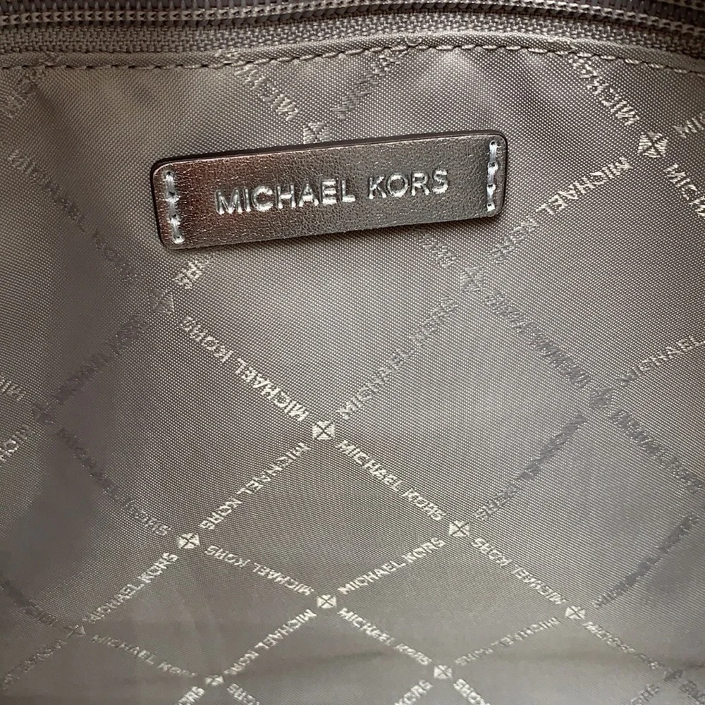 Michael Kors Jet Set Travel Large Chained Tote Shoulder Bag MK  Silver  NWT